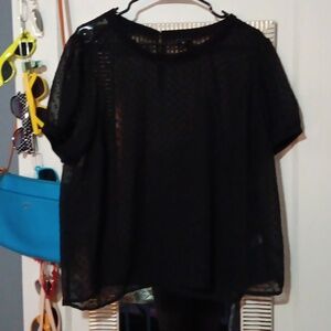 💜 3/$15💜Torrid Black Sheer Swiss Dot Top, Plus Size 0💜